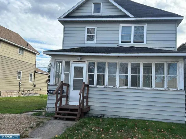 306 3rd St S, Virginia, MN 55792
