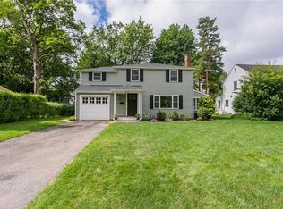 277 Warrington Dr, Rochester, NY 14618