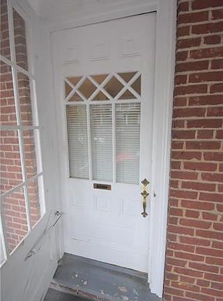 3rd image of 720 Porter St