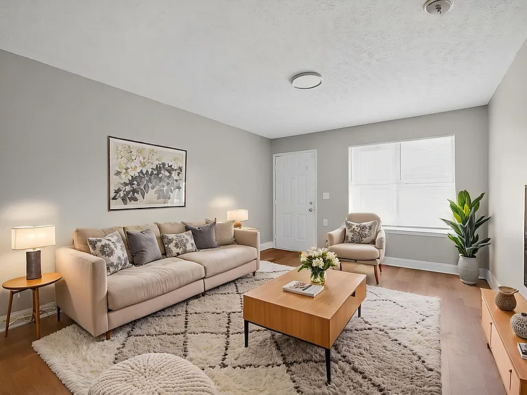 Raintree Estates — Photo 1
