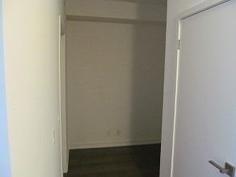 3rd image of 98 Lillian St #2713