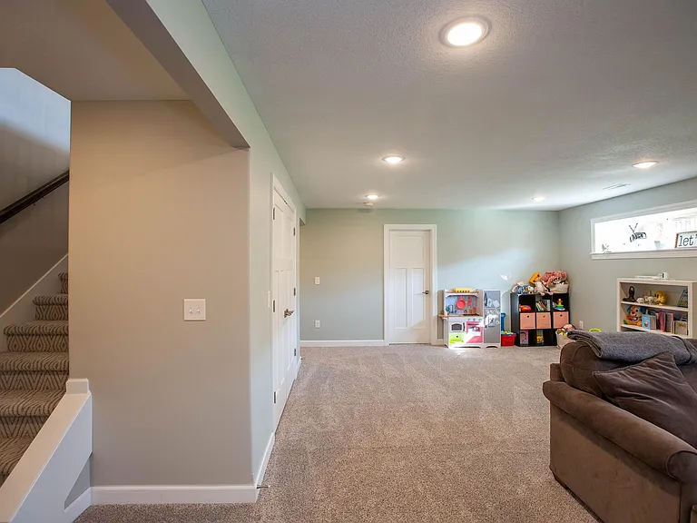 4804 Plumthicket Dr — Photo 13