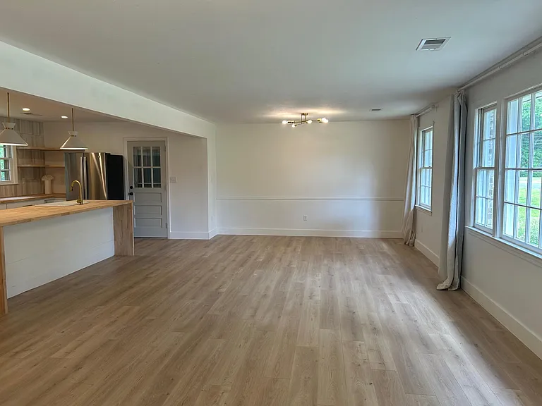 1818 Saint Julian Dr — Photo 6