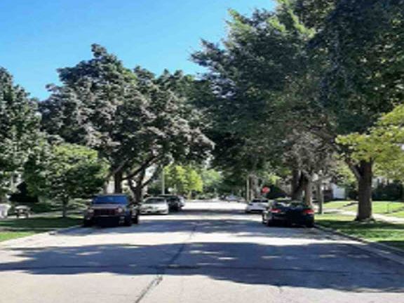 5th image of 3677 E Van Norman Ave