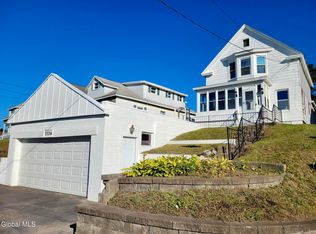 2734 Broadway, Schenectady, NY 12306
