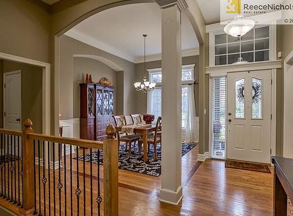 Open Dining area/entry/hall