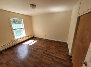 170 Bolling Dr, Bangor, ME 04401