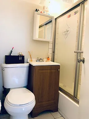 Rented by Twyford Real Estate | media 7