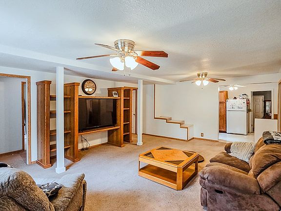 4th image of 803 Florence Ave