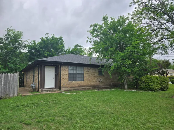 1501 S 29th St, Waco, TX 76711