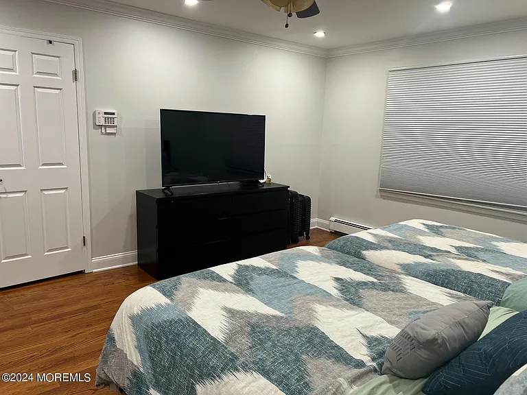 1578 N Bay Ave — Photo 20