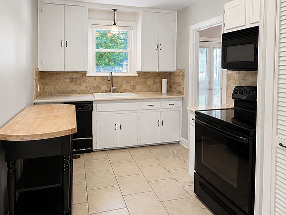 3rd image of 304 Osborne Dr