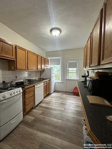 19 Mount Hood Rd #5 Photo 1