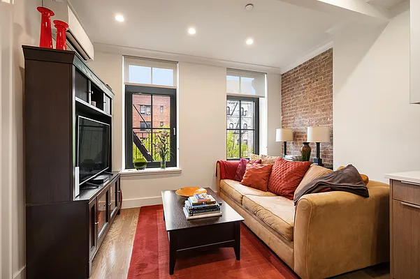 Rented by Brown Harris Stevens | media 27