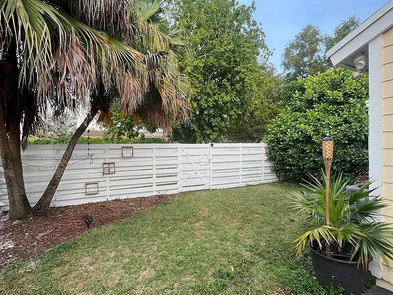 14419 SW 142nd Ct — Photo 7