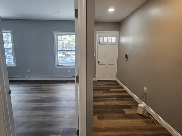 840 Atwells Ave #1W, Providence, RI 02909