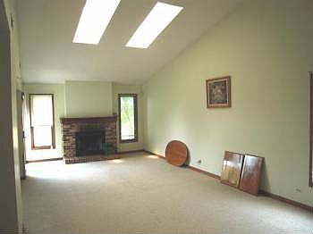 2nd image of 726 Ascot Ct