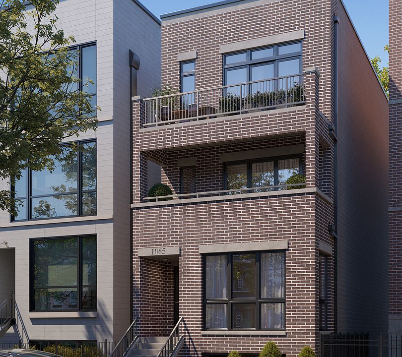 1st image of 1065 N Paulina St #3