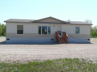 712 35th St E, Williston, ND 58801