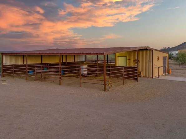 51921 N 461 Avenue, Wickenburg, AZ 85390