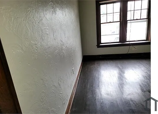 3210 W 114th St #4 — Photo 5