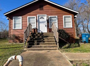 303 S Short St, Troup, TX 75789