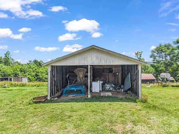 5th image of 1740 Baber Rd