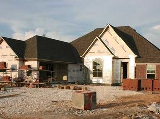 4507 SW Marble St, Bentonville, AR 72712