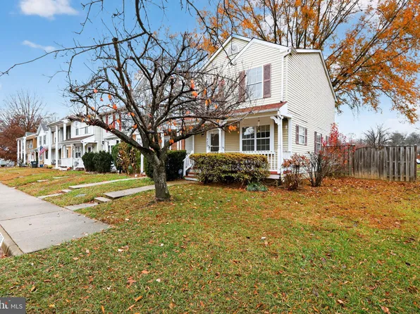 5202 Quince Ct, Woodbridge, VA 22193