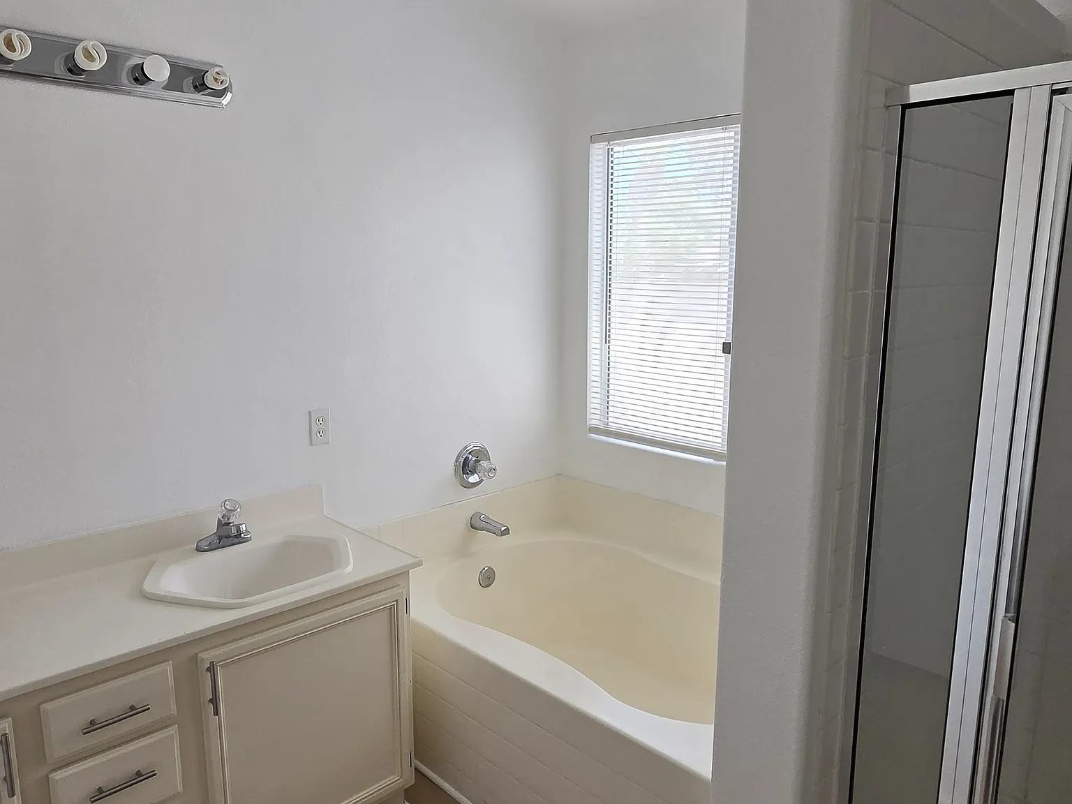 Cape Clairmont Ct, North Las Vegas — Photo 3