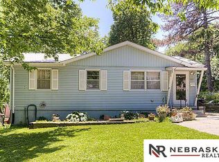 3111 Clay St, Omaha, NE 68112