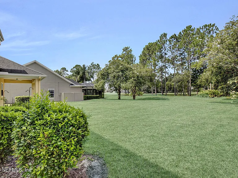 1761 Highland View Dr — Photo 28