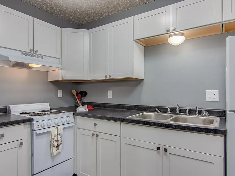 1205 SW Polk St — Photo 40