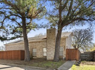 2002 Minnie Dr, Arlington, TX 76012