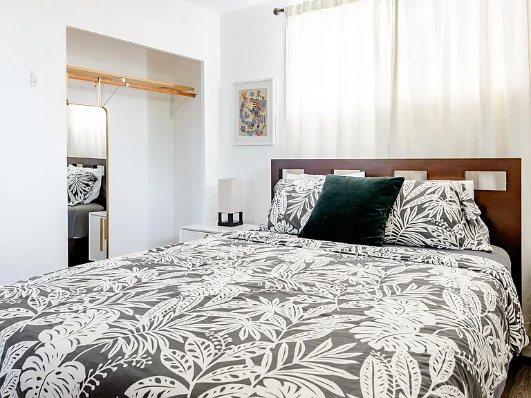 Sleep peacefully to the sounds of the Ewa Beach shoreline.