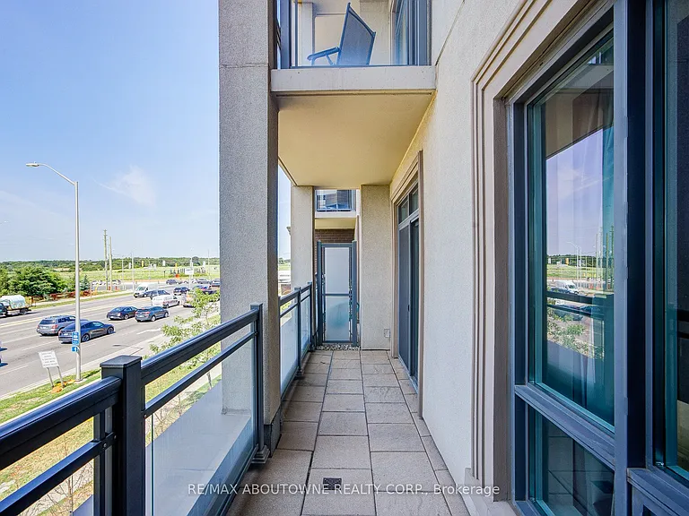 2490 Old Bronte Rd #219 — Photo 32