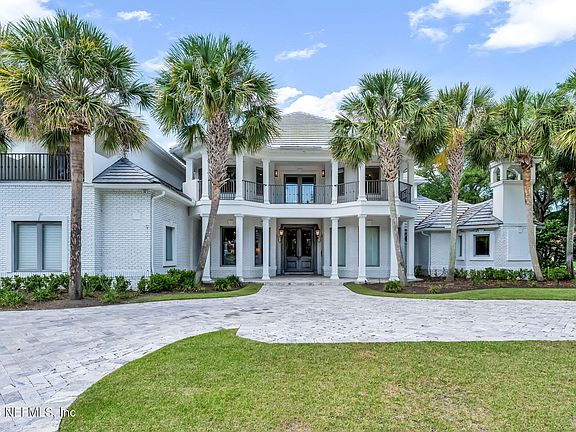 4th image of 149 BRISTOL Place