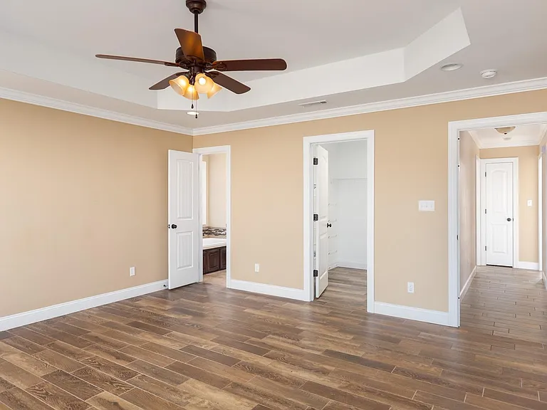 102 Cottonwood Dr — Photo 11