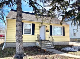 916 12th Ave N, Fargo, ND 58102