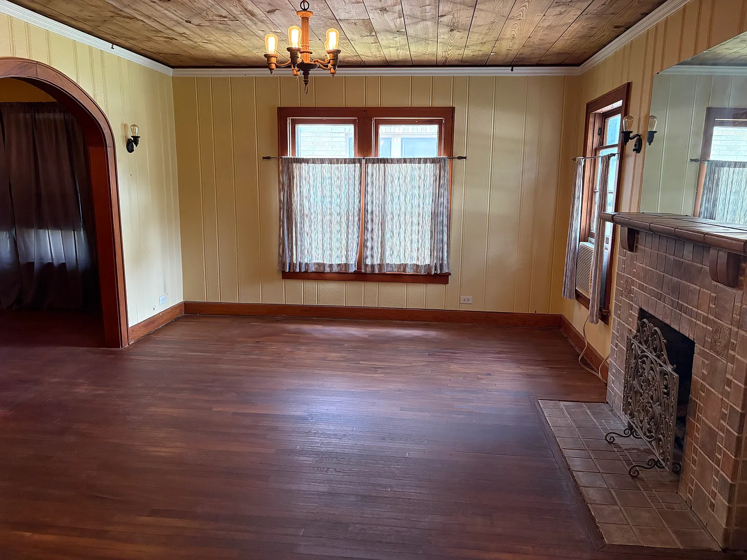 2 bed, 1710 sqft, $1,250 — Photo 3