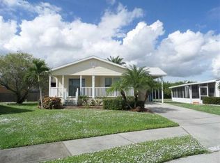 128 Bauer Dr, Melbourne, FL 32901