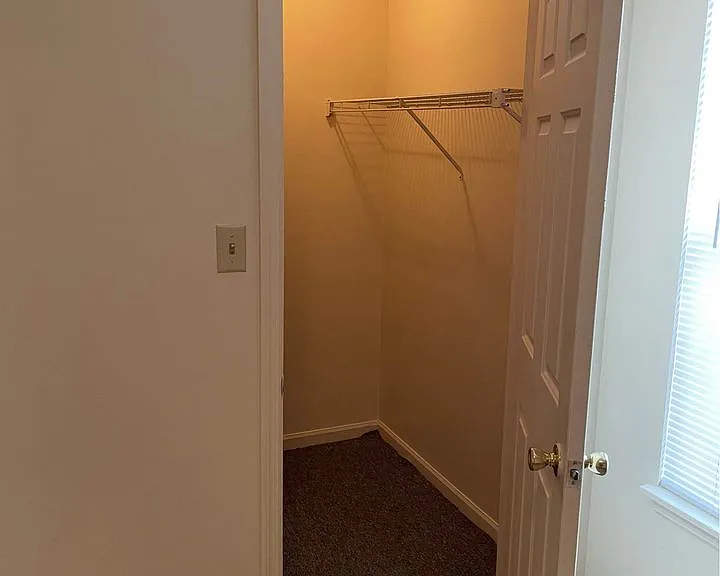 213 Keystone Dr #10 — Photo 9