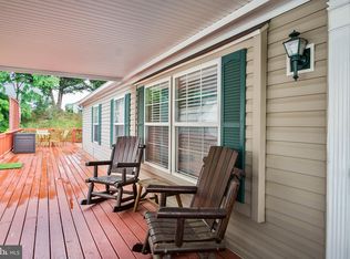 16939 Alcott Rd, Hagerstown, MD 21740