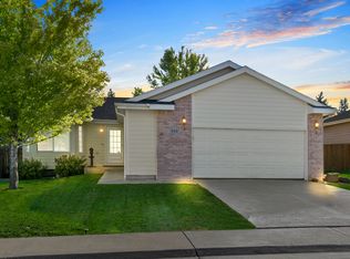 820 Fairhaven St, Castle Rock, CO 80104