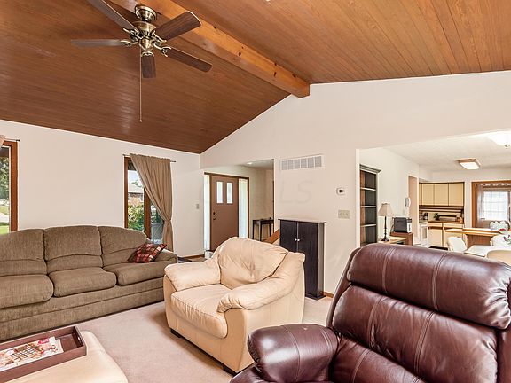 4th image of 2837 Buxton Ln
