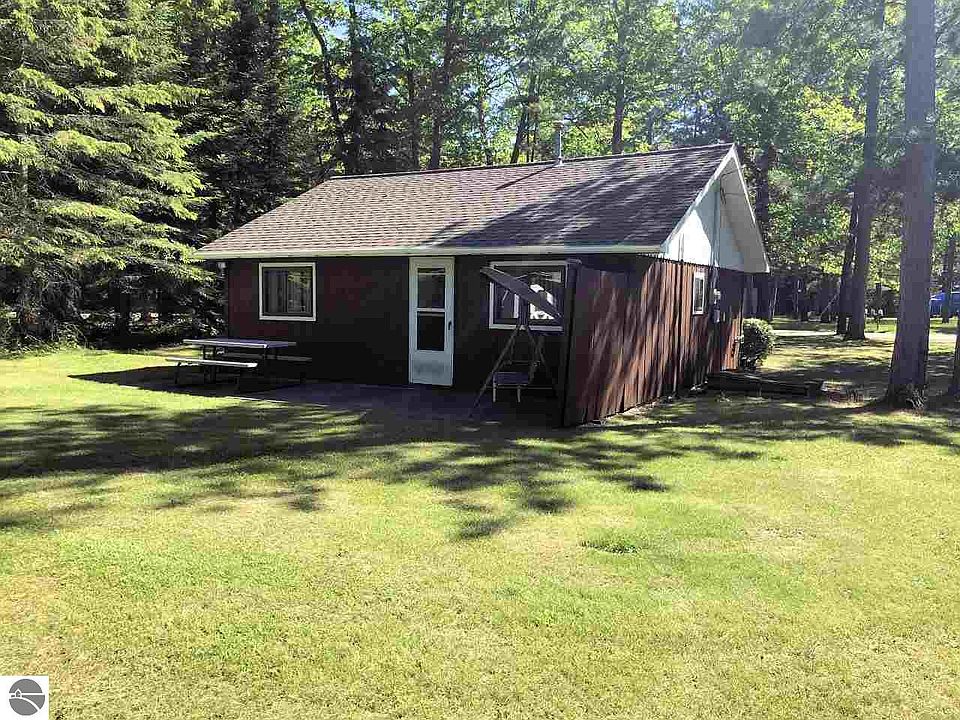 6296 Loud Dr, Oscoda, MI 48750 Zillow