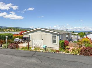 3955 S Stage Rd APT 101, Medford, OR