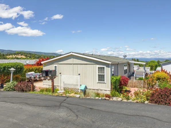 3955 S Stage Rd APT 101, Medford, OR 97501