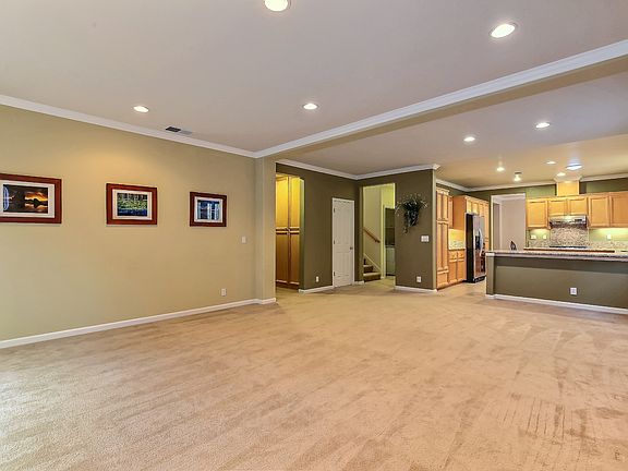 2nd image of 1234 Grand Blvd