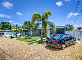 924-926 NE 14th Pl, Fort Lauderdale, FL 33304